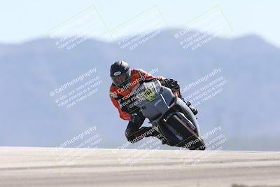 media/Oct-13-2025-Moto Forza (Mon) [[a66d839500]]/2-A Group/Session 4 (Turn 9)/